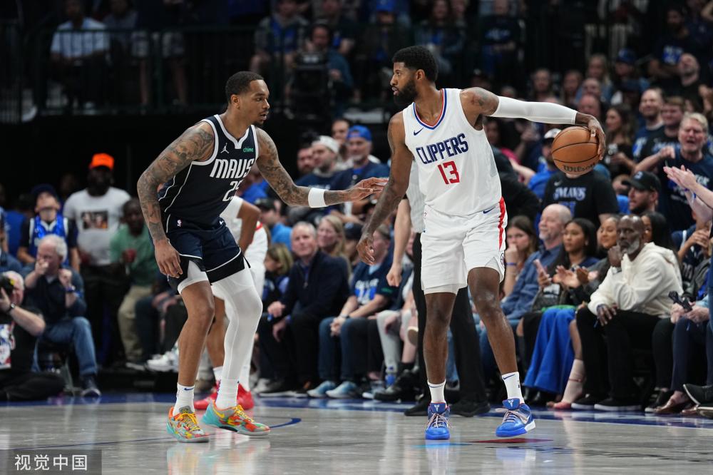 其核心中场 其核心中场