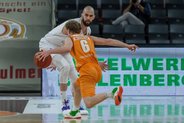 人才辈出 人才辈出